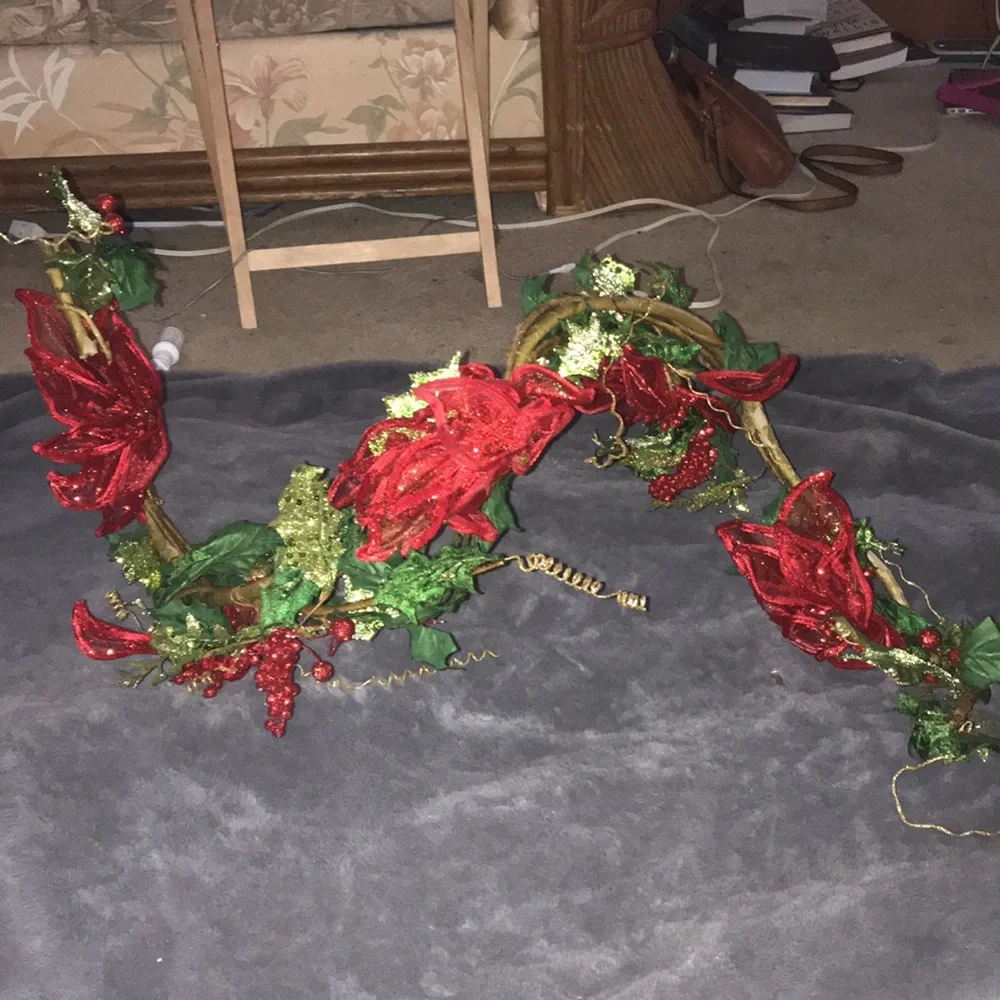 Garland Holiday Wreath
